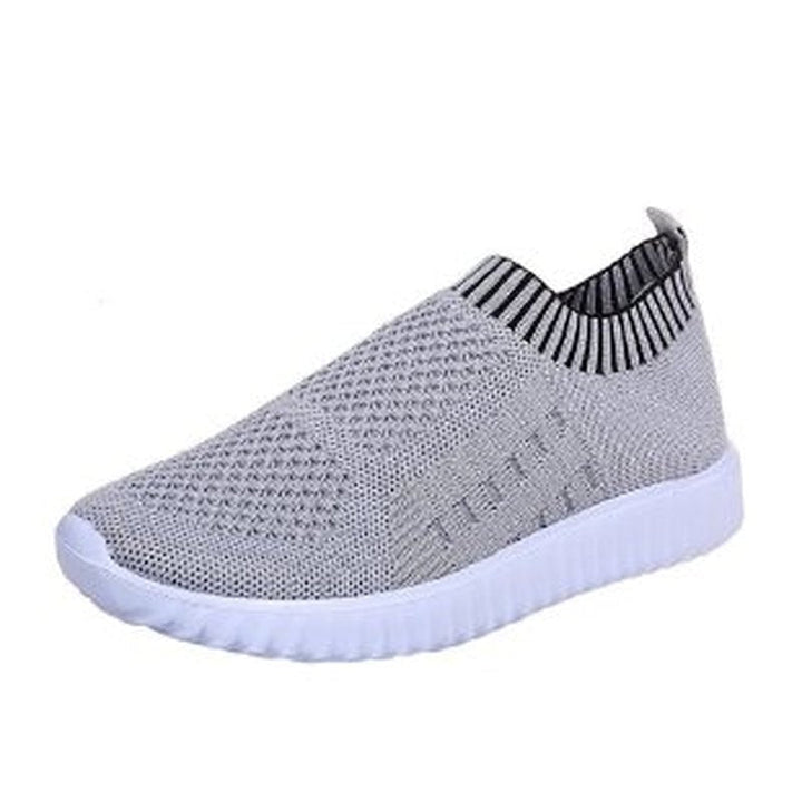 Dames orthopedische sneakers, comfortabel voor dagelijks gebruik en lange wandelingen.