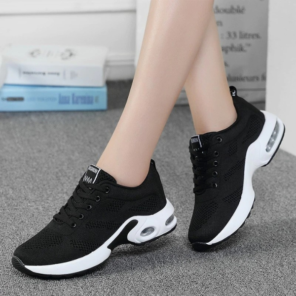 Modieuze orthopedische sportschoenen voor dames, SandysSchoenen met schokdemping en comfort.