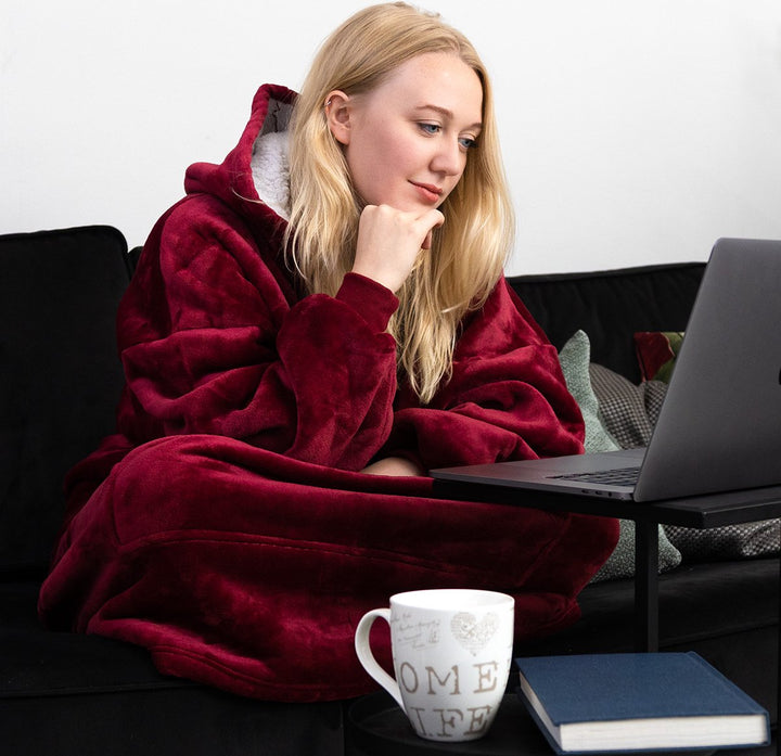 Pluche oversized dekenhoodie voor vrouwen, heerlijk zacht en warm voor koude dagen.