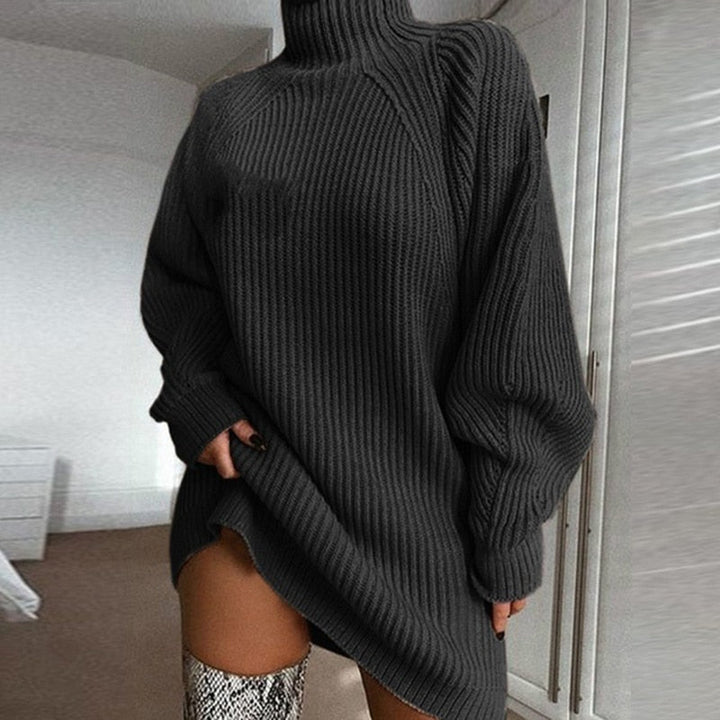 Elegante casual oversized dames coltrui, lange pasvorm, perfect te combineren voor winterse gelegenheden.
