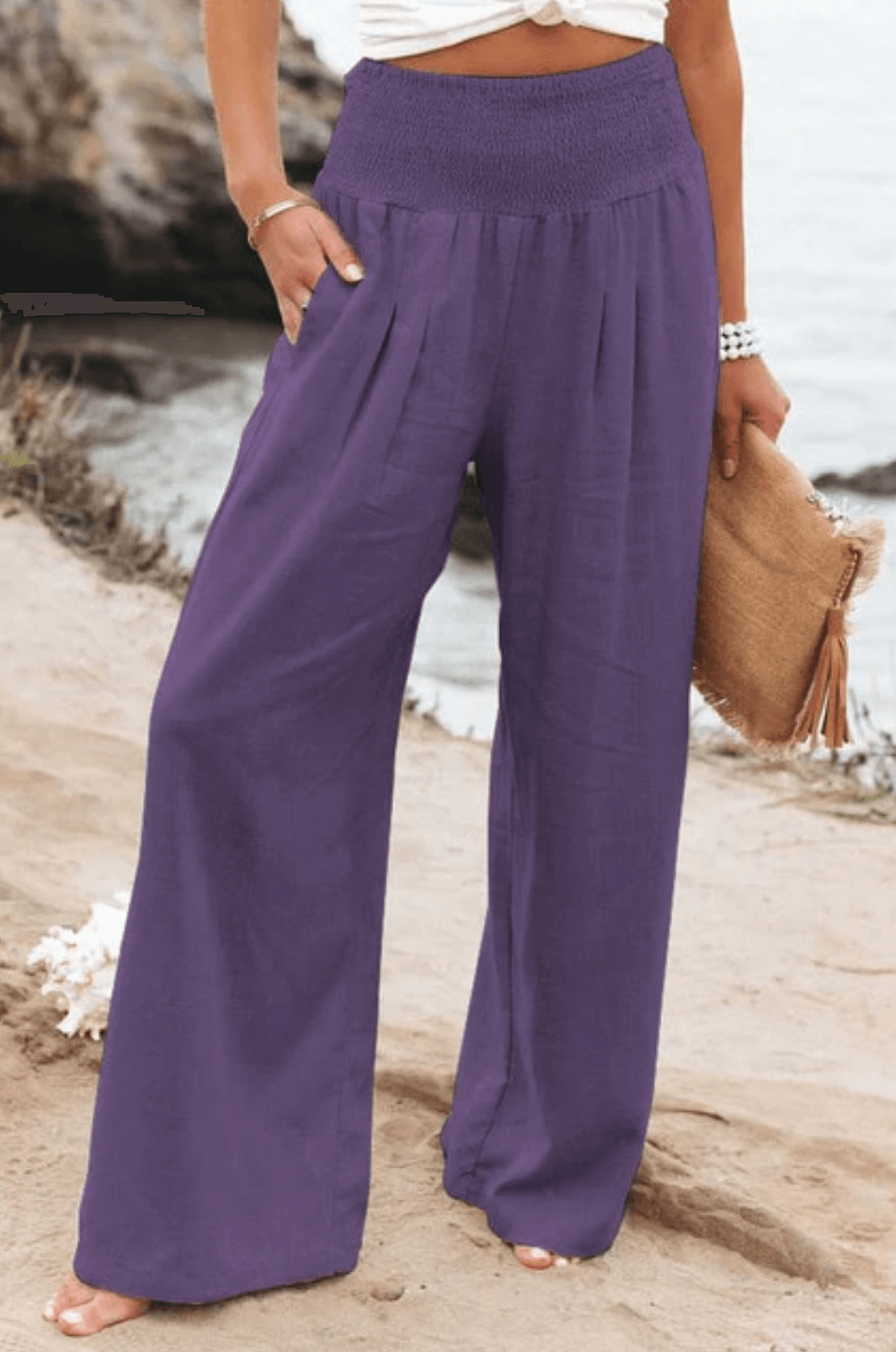 Trendy damesbroek: palazzo model met boho flair, comfortabele wijde pijpen en hoge taille.
