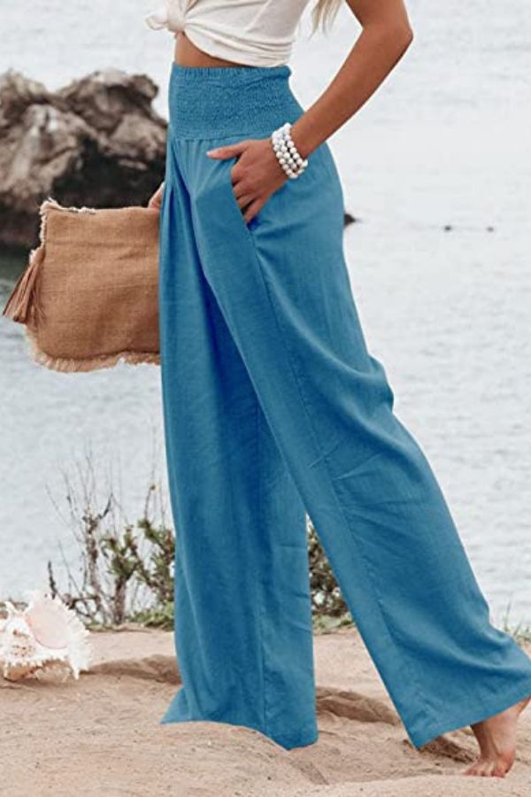 Modieuze dames palazzo broek, een trendy item met comfortabele pasvorm en boho vibes.