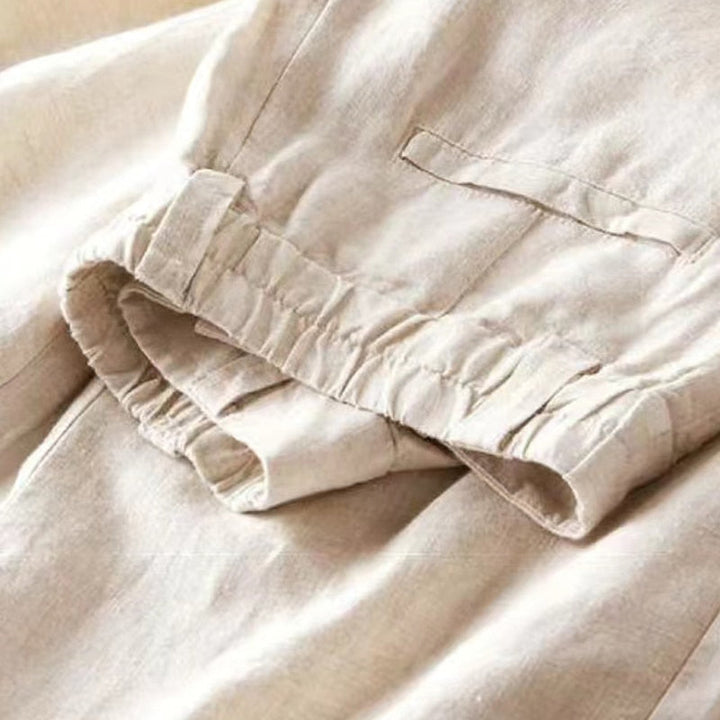Dames pantalon Diana in zakelijk casual stijl. Klassieke wijde pijpen broek met hoge taille voor veelzijdige outfits.