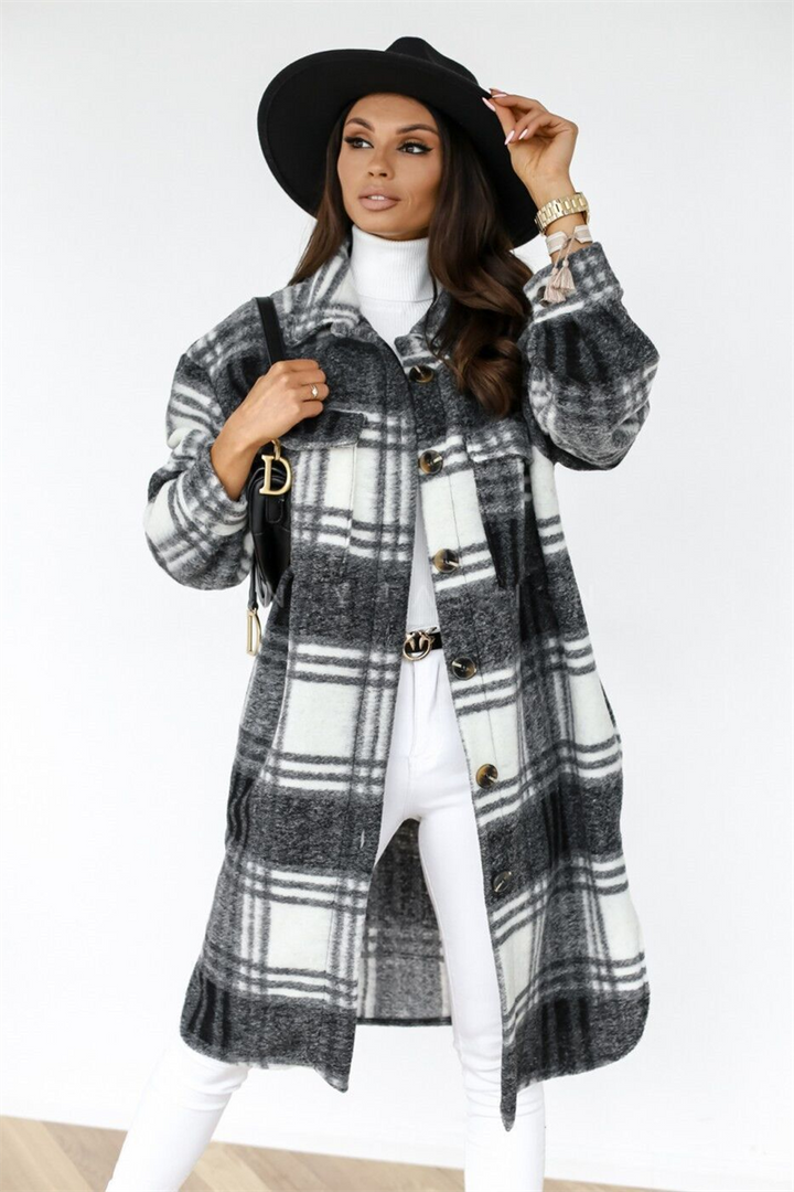 Comfortabele plaid jas voor dames, veelzijdig en warm, een must-have voor winter- of overgangsdagen.
