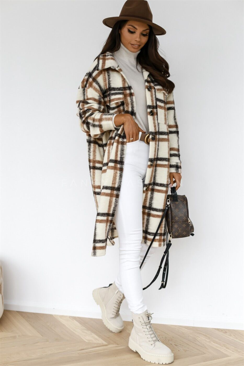Oversized damesjas met plaid dessin, geruite look voegt een comfortabele en modieuze touch toe aan je outfit.