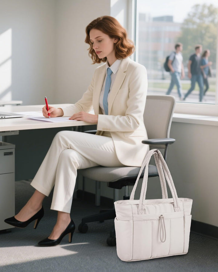 Georganiseerde dames puffer tas, perfect voor werk en vrije tijd.
