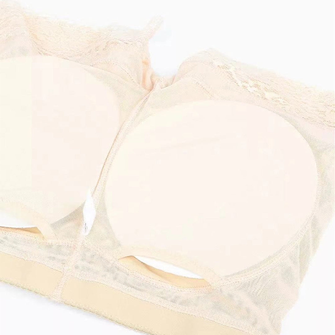 Elegante bodyfashion: zwart push-up slipje voor een perfect gevormde en volle billenlijn.