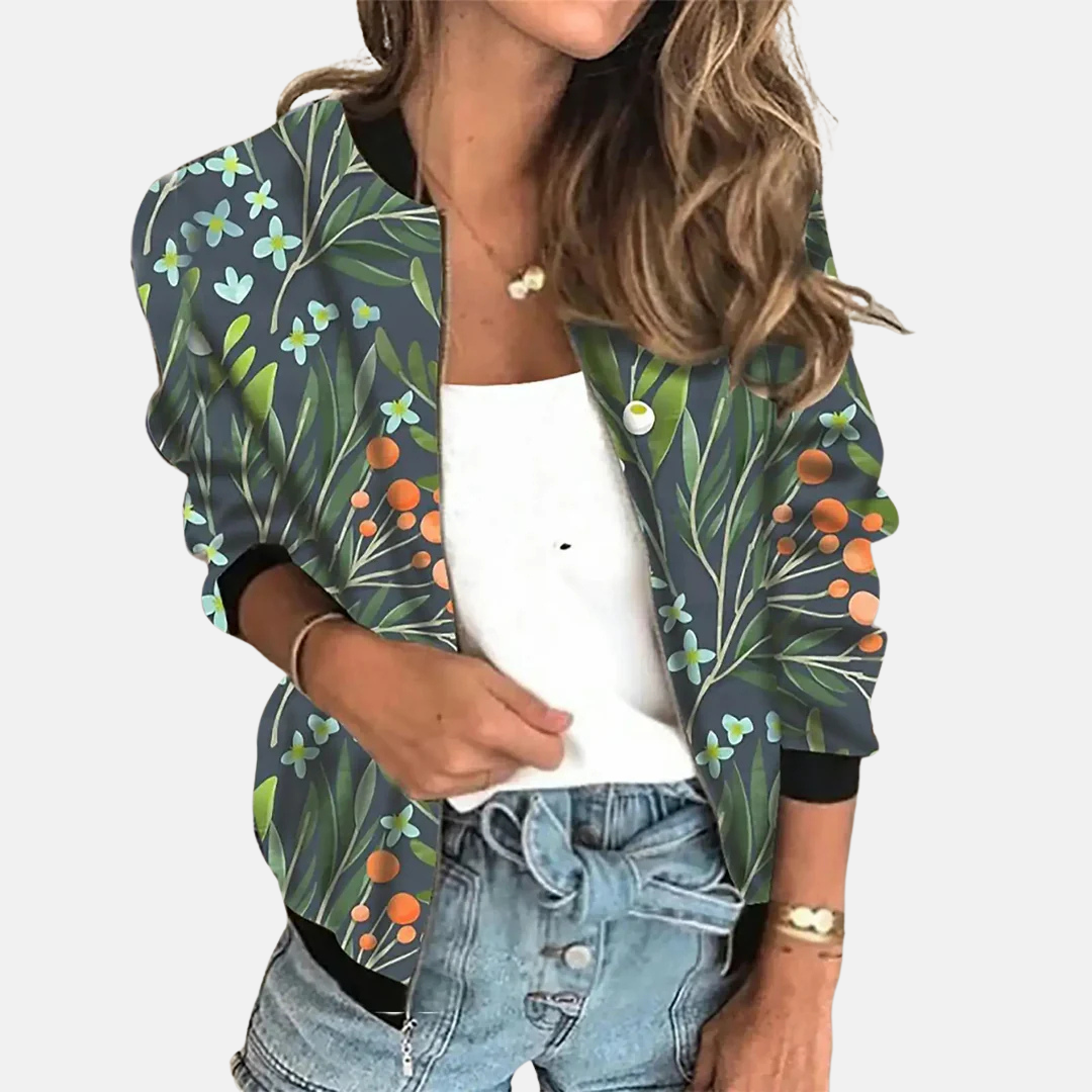 Casual dames overgangsjas Zoë, een trendy retro bomberjack met unieke print. Perfect voor dagelijkse streetwear.