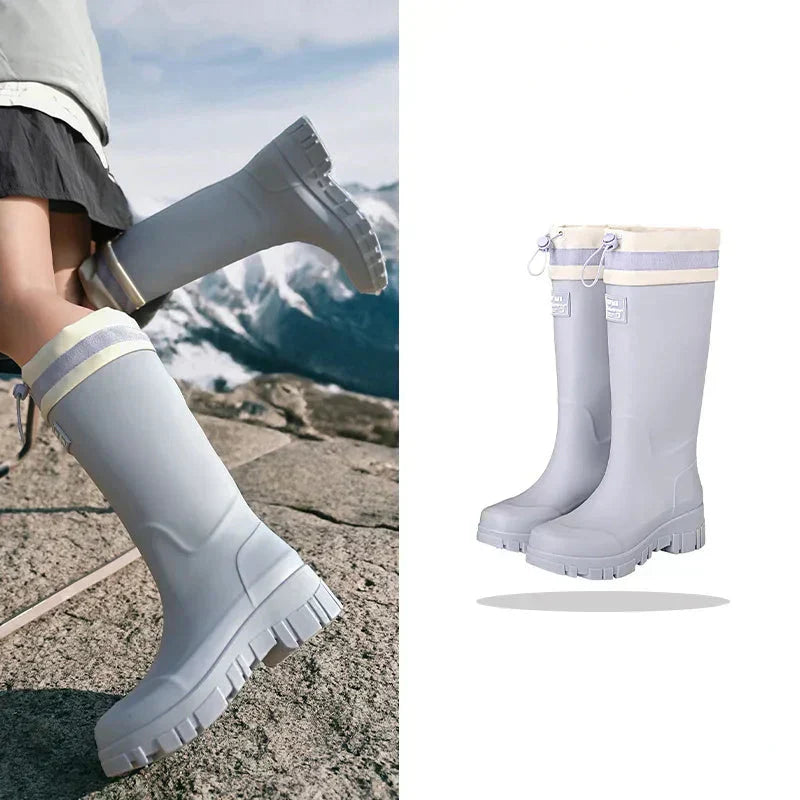 Praktische dames regenlaarzen retro met waterdichte afwerking en antislipzool voor buitenactiviteiten.