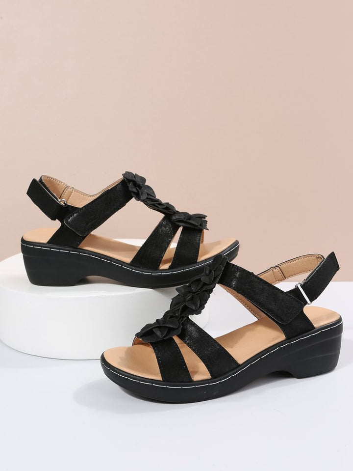 Gladiator zomersandalen dames, retro stijl met comfortabele sleehak, trendy.