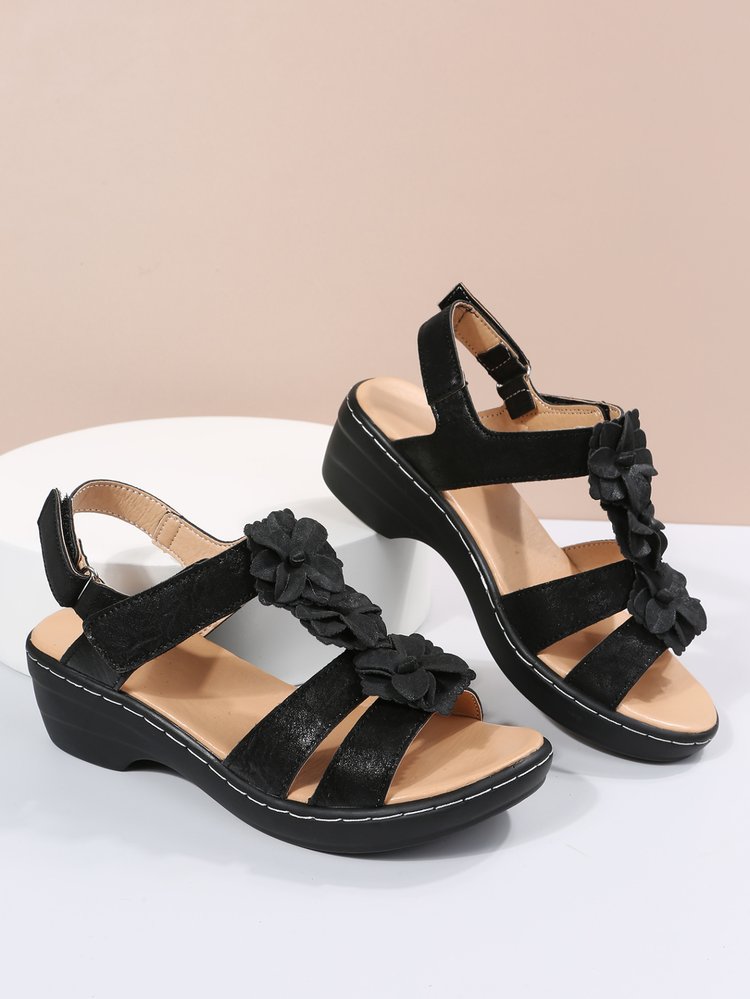 Dames sleehak sandalen, retro design met bloemen applicatie, comfortabel voor de zomer.