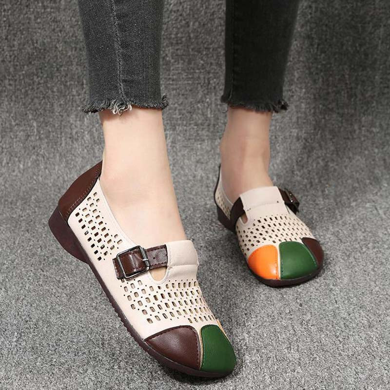 Stijlvolle Zoë dames sandalen, colorblock design, ideaal voor strand en casual outfit.