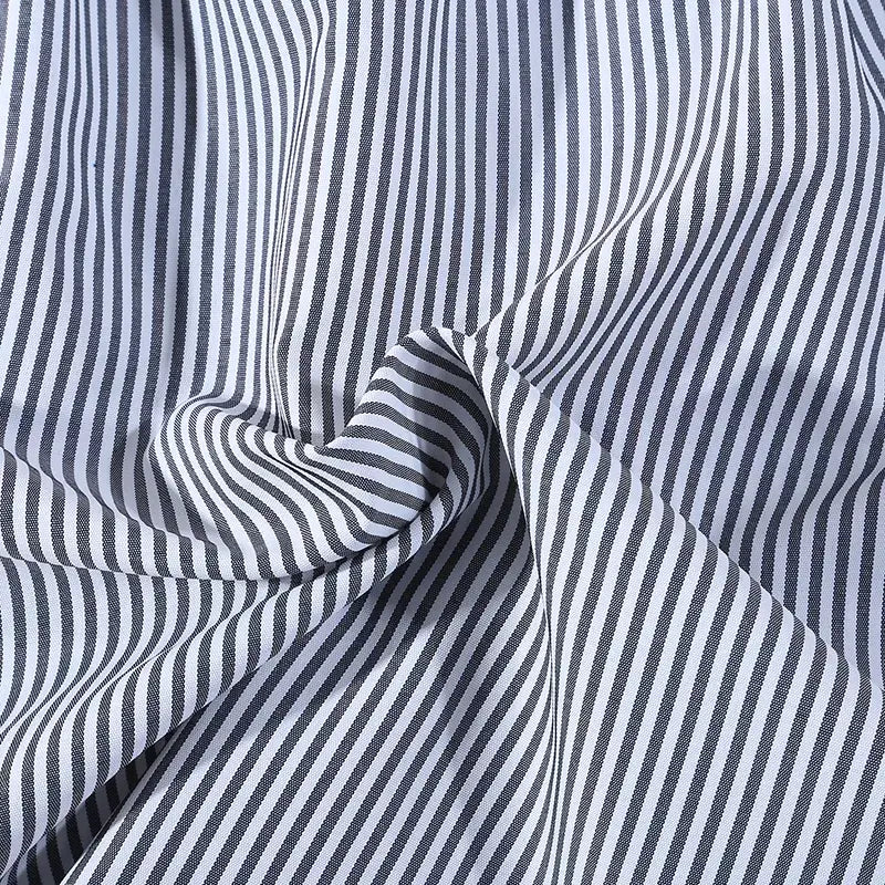 Slimme modetoevoeging: dames shirtverlenger voor een modieuze verlenging van je bovenkleding.