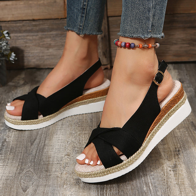 Beige Romy sleehaksandalen voor dames, combineren comfort met zomerse stijl en elegante ondersteuning.