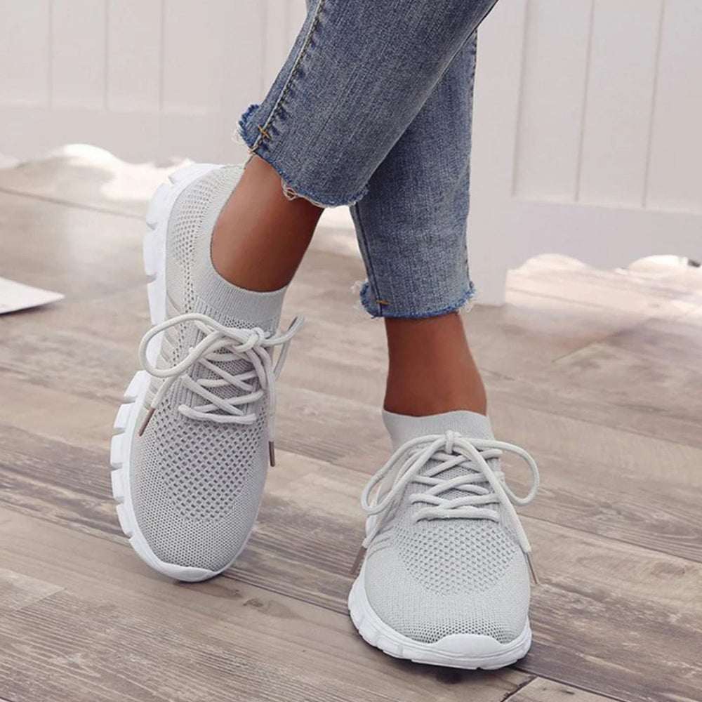Comfortabele KellysSneaks dames sneakers, perfect voor lange dagen. Modieuze casual schoenen.
