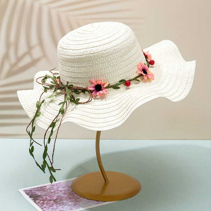 Bohemian strandhoed voor dames met unieke bloem- & fruitdetails; ideale zonbescherming.