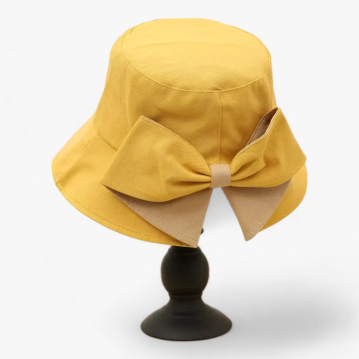 Modieuze dames bucket hat Solaro van katoen, ideaal voor strand en reizen met UV bescherming.