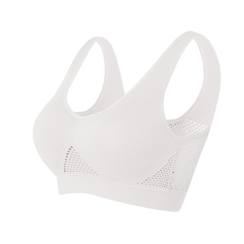 Ondersteunende dames sport bh Sofia, ademend ontwerp voor fitness en yoga sessies.