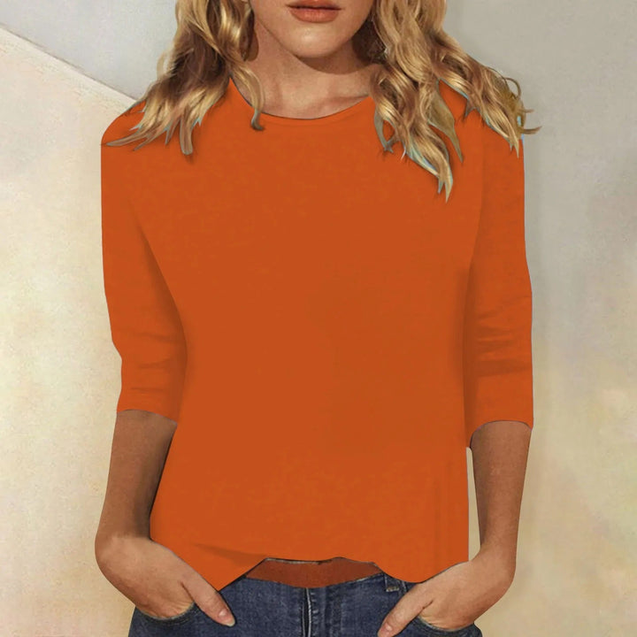 Veelzijdig dames shirt met lange mouwen en ronde hals, een stijlvolle toevoeging aan je garderobe.