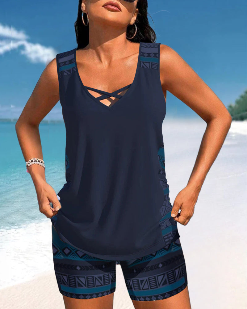 Tankini zwemkleding dames, comfortabel en trendy voor een modieuze zomer aan het strand of zwembad.