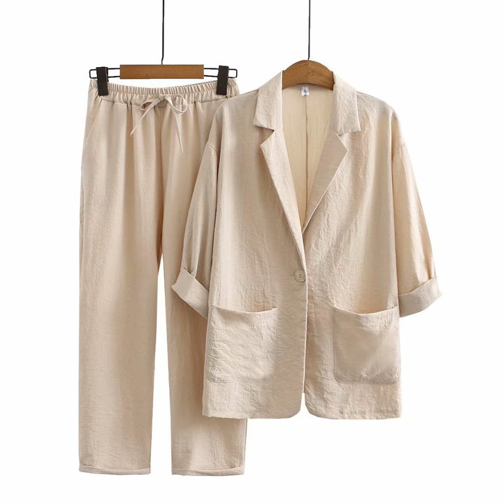 Zachte en comfortabele dames TaylorSet bestaande uit een elegant hemd en een relaxte broek.
