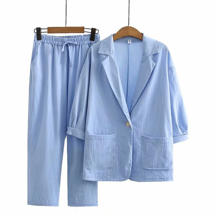 Casual dameskleding set: de TaylorSet met comfortabel hemd en soepele broek voor loungewear.