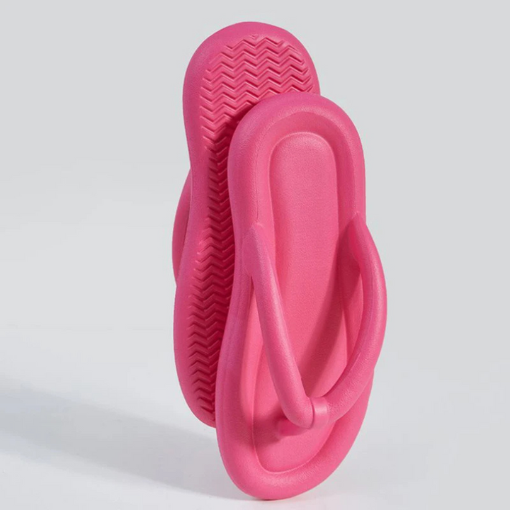 Lichtgewicht dames teenslippers Luna voor pure ontspanning. Ideaal als strandslippers of comfortabele zomerschoenen.