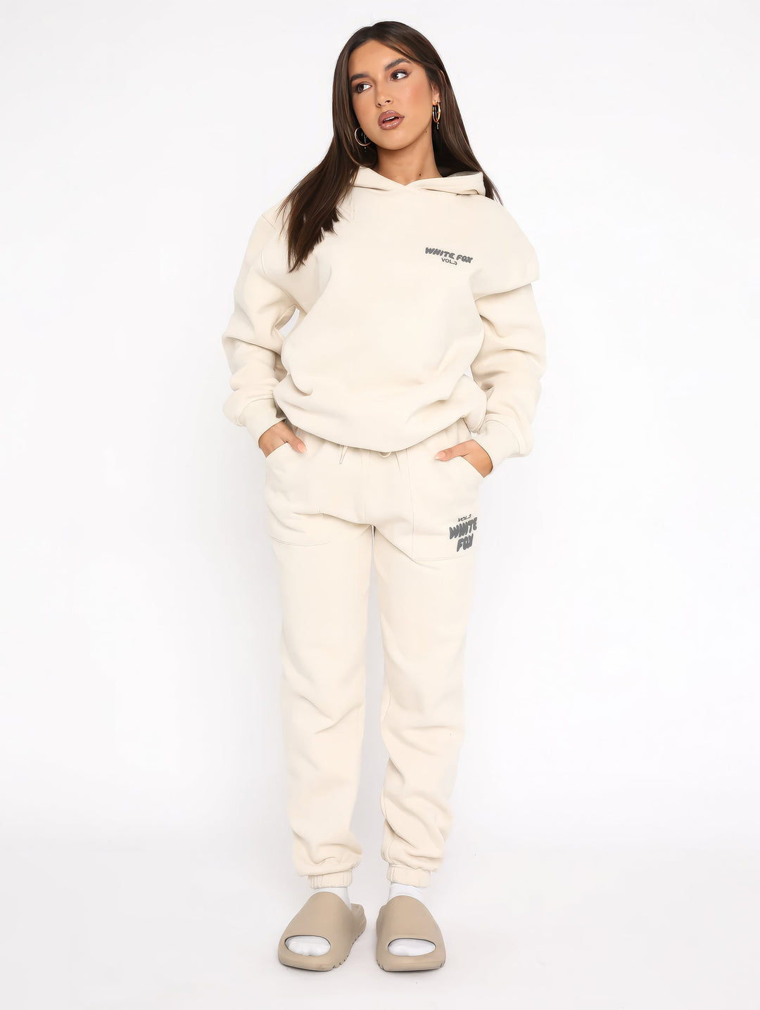 Zoë dames trainingspak, complete en trendy sportieve set voor elke dag, comfortabele pasvorm.