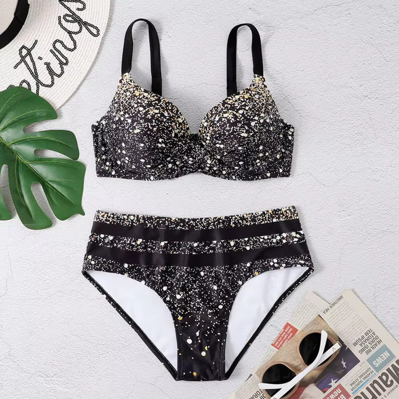 Trendy dames zwemkleding: Selina bikiniset met comfortabele hoge taille en ondersteunende gewatteerde top.