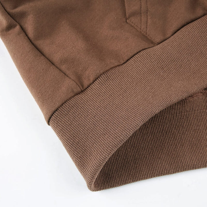 Alina dames cropped hoodie met rits, capuchon en lange mouwen; trendy en comfortabel.