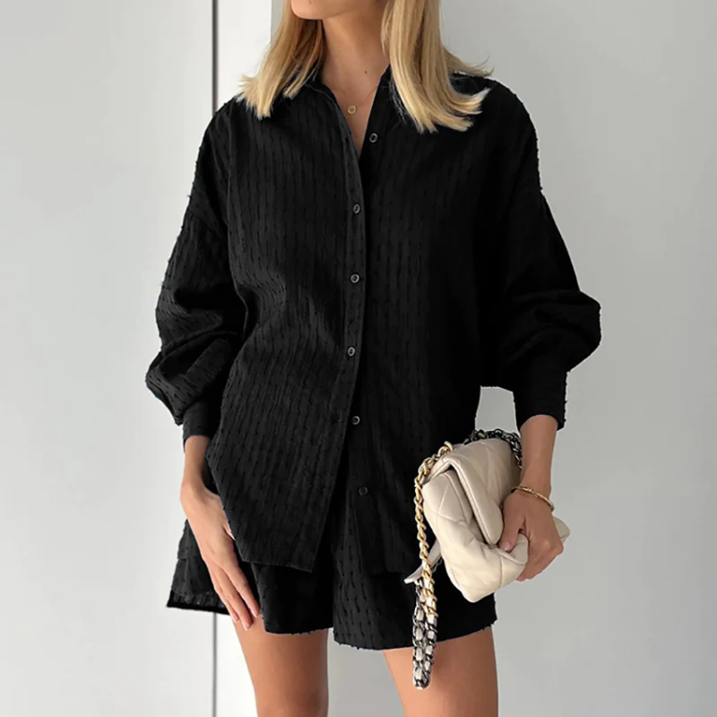 Elegante dames blouse met unieke lantaarnmouwen, deel van de casual tweedelige zomerset Nina.