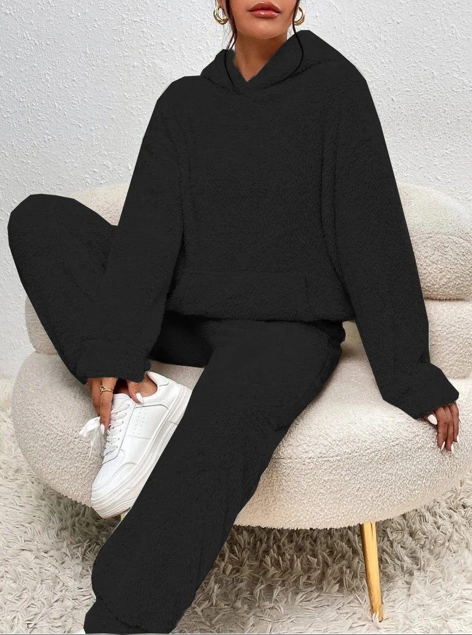 Dames huispak set met capuchon en joggingbroek, perfect voor comfortabele vrije tijd.