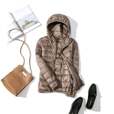 Warme dames winterjas, ultralicht en stijlvol, voor comfort en mode.