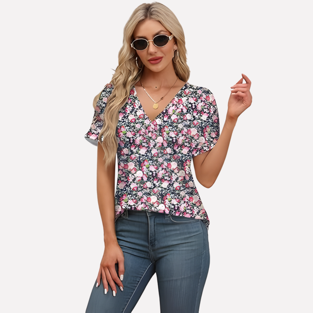 Wit basic V-hals T-shirt voor vrouwen, kortemouw, essentieel voor zomerse dagelijkse look.