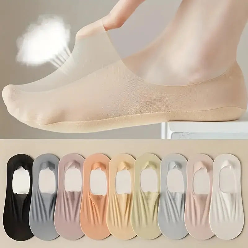 Cadeau: comfortabele antislip dames enkelsokken in diverse neutrale en pastelkleuren.