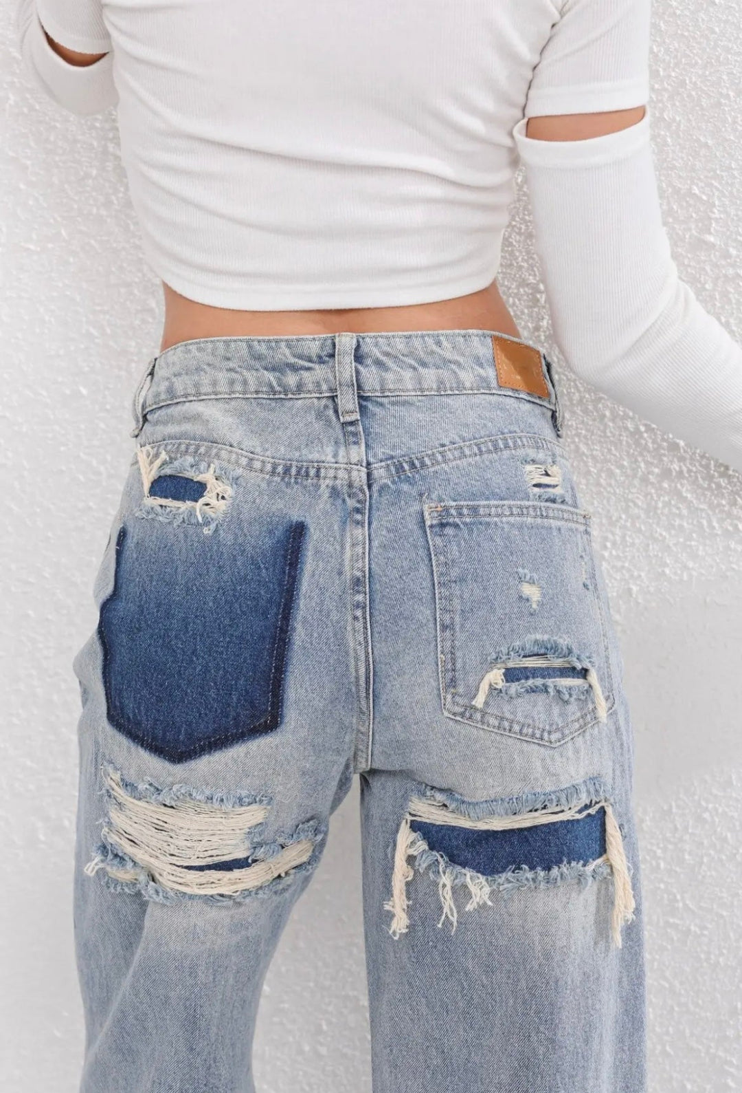 Duurzame denim broek, dames vintage stijl met ripped details, perfect voor elke mode.