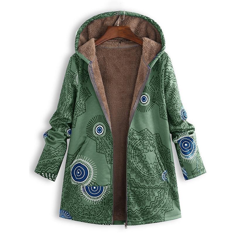 Dames winterjas, vintage look met warme comfortabele voering. Nieuwe stijlvolle bovenkleding.