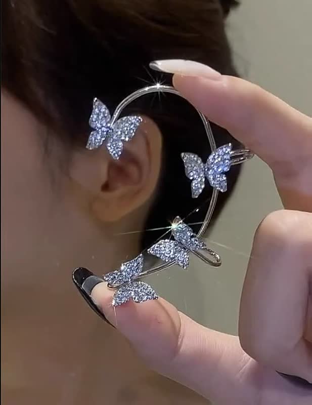 Dames vlinder oor manchet, geen gaatjes nodig. Elegante CuteClip™ oorbel voor feestelijke gelegenheden.