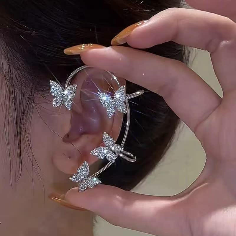 Luxe vlinder oor manchet, ideaal voor feestjes. Trendy dames oorbel die geen gaatjes vereist, comfortabel.