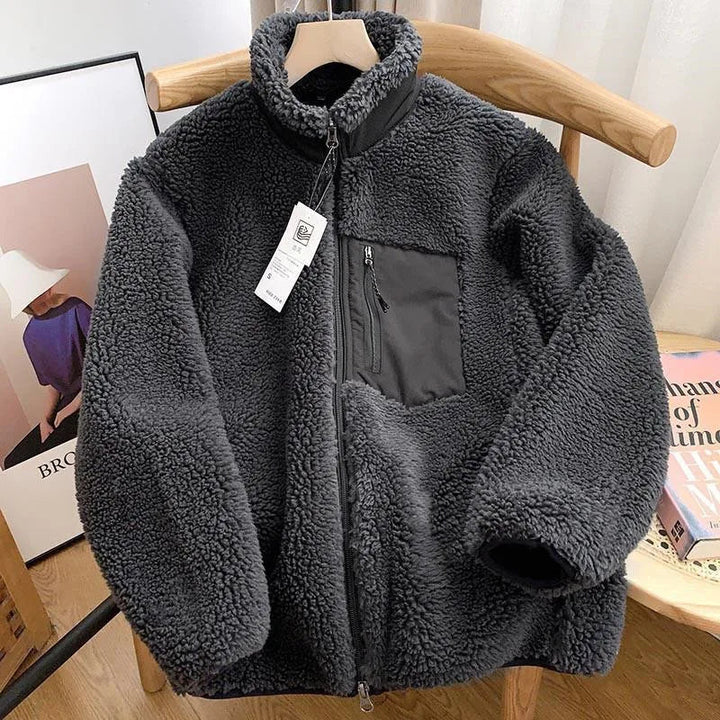 Dames warm sherpa rits jack in zachte teddy stof. Comfortabele winterjas voor casual buitenmode.