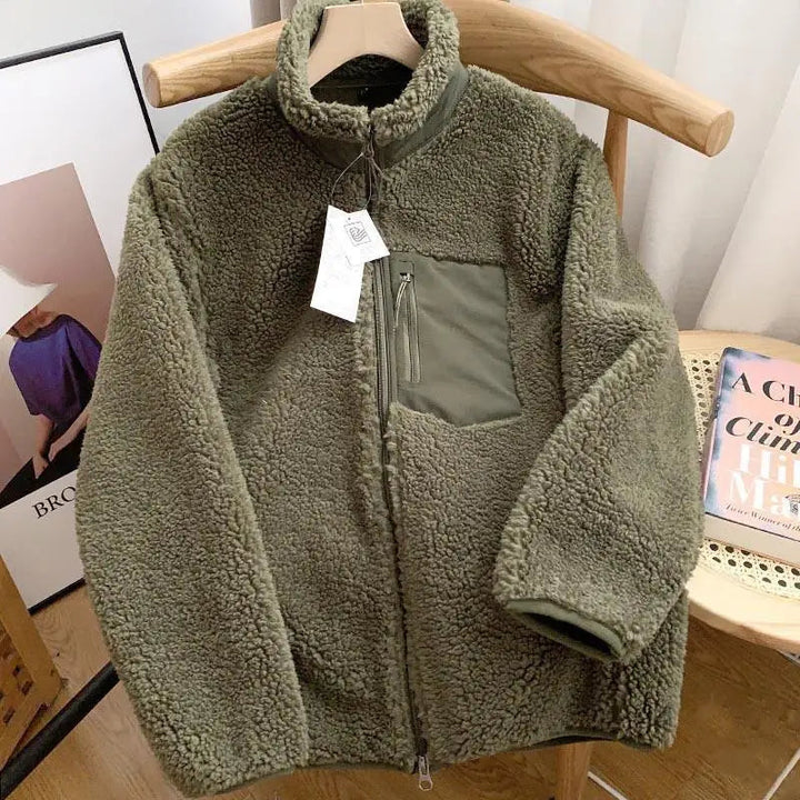 Comfortabel dames sherpa jack met rits; warm casual jack voor winter en modieuze buitenmode.