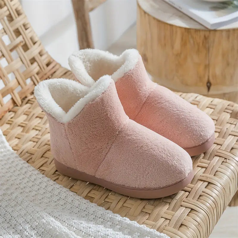 Dames warme comfort sloffen voor thuis. Zachte antislip pantoffels, ideaal voor koude winteravonden.