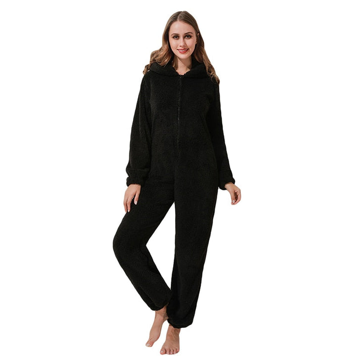 Gevoerde lange mouw jumpsuit voor dames, perfect als comfortabele winter pyjama voor binnen.