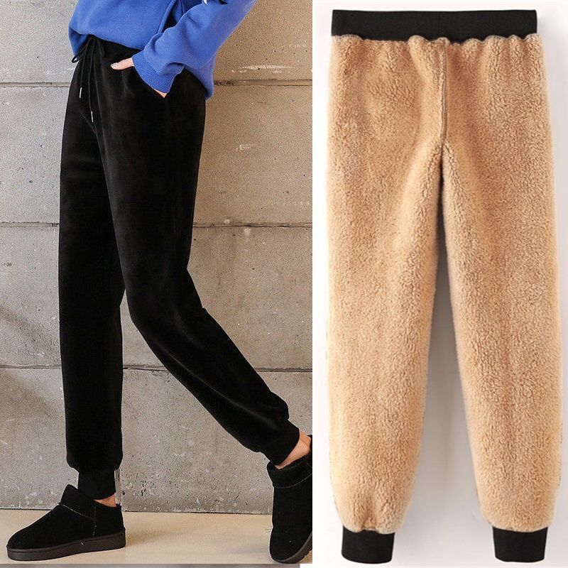 Dames winterbroek: zachte pluchebroek met ultiem warmtecomfort en stijl.