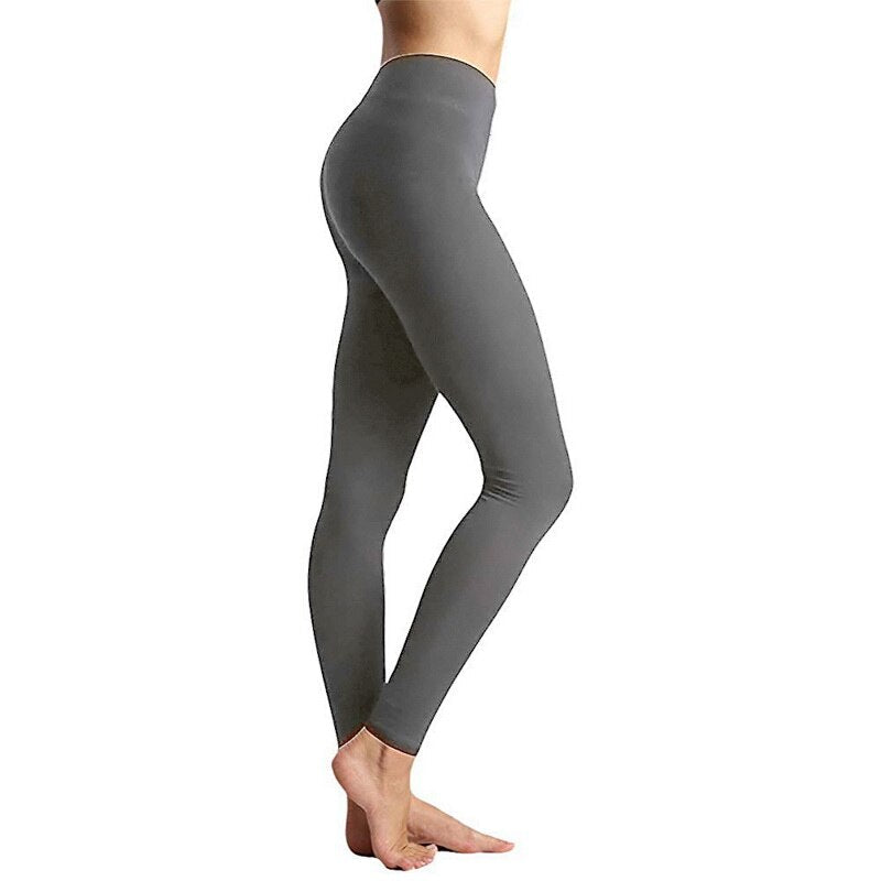 Warme loungewear damesbroek, zacht pluche materiaal met comfortabele pasvorm.