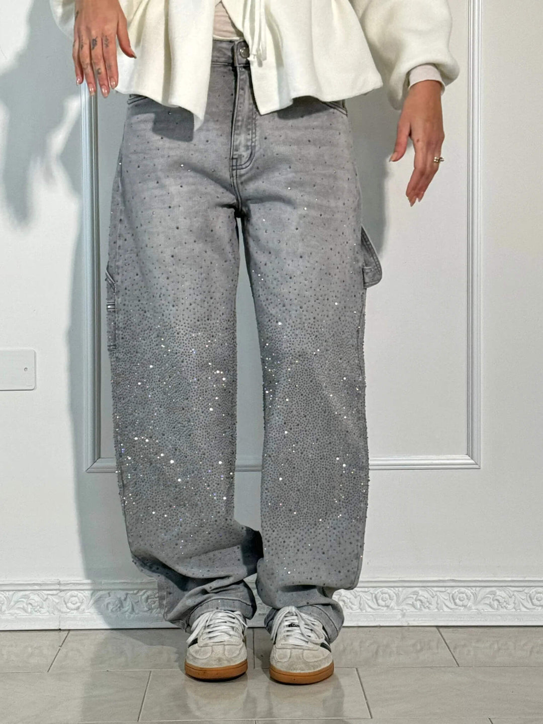 Y2K stijl dames jeans met strass en wijde pijpen. Perfect voor een unieke festival outfit.
