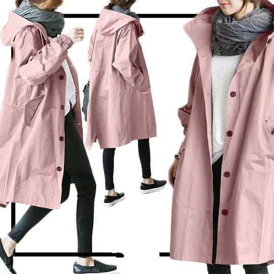 Stijlvolle dames trenchcoat, wind- en waterdicht, ideaal voor wisselvallig weer in herfst & winter.