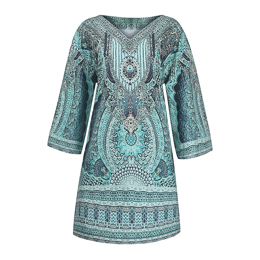 Modieuze dames zomerjurk met levendige vrolijke print, comfortabele pasvorm en korte mouwen.