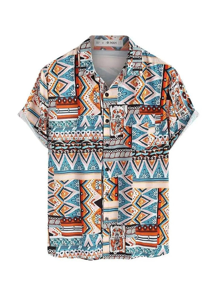 Dames zomershirt Nova met levendige etnische print, korte mouwen en een stijlvolle borstzak. Comfortabel en casual.