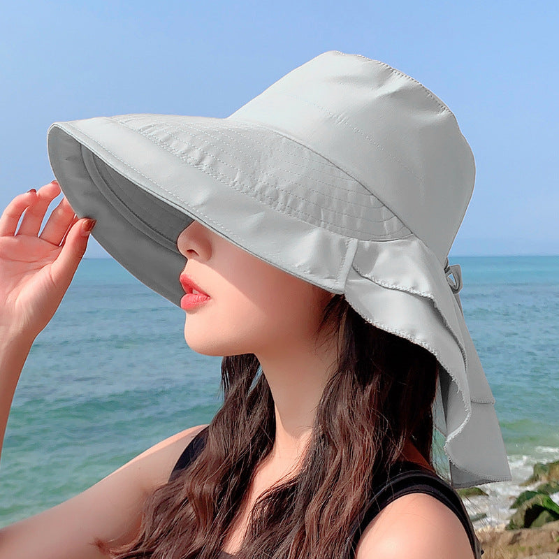 Stijlvolle opvouwbare zomerhoed Celeste voor dames, met brede rand en UV-bescherming.